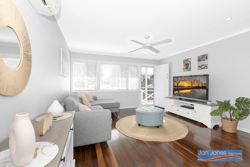 34 Hill Parade, Clontarf, QLD 4019