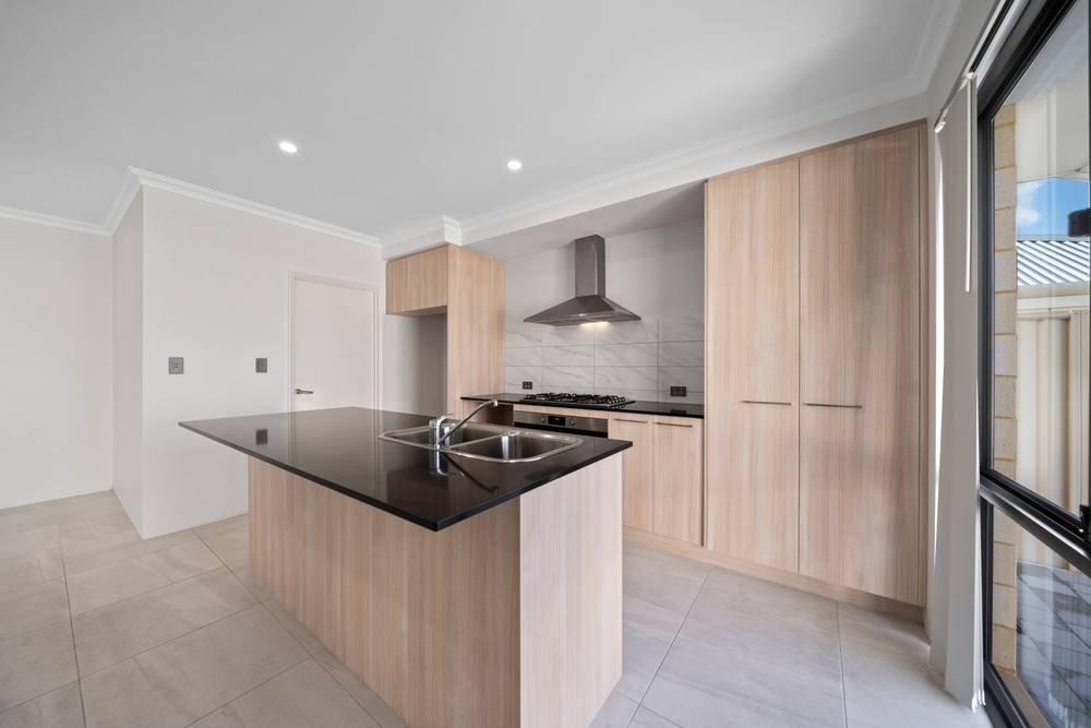 32 Isabelline Terrace, Alkimos, WA 6038