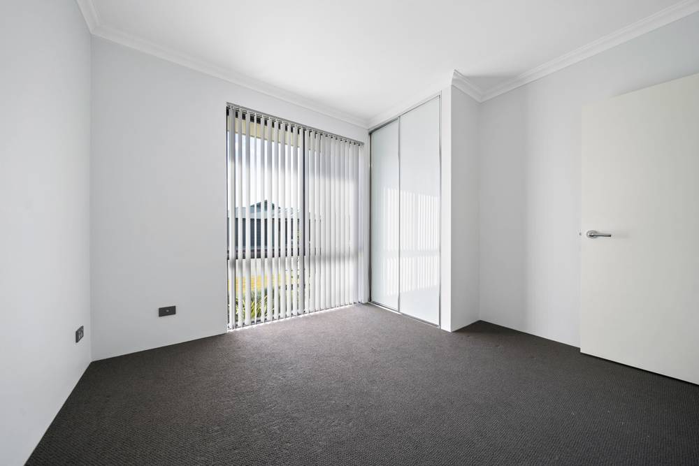 32 Isabelline Terrace, Alkimos, WA 6038