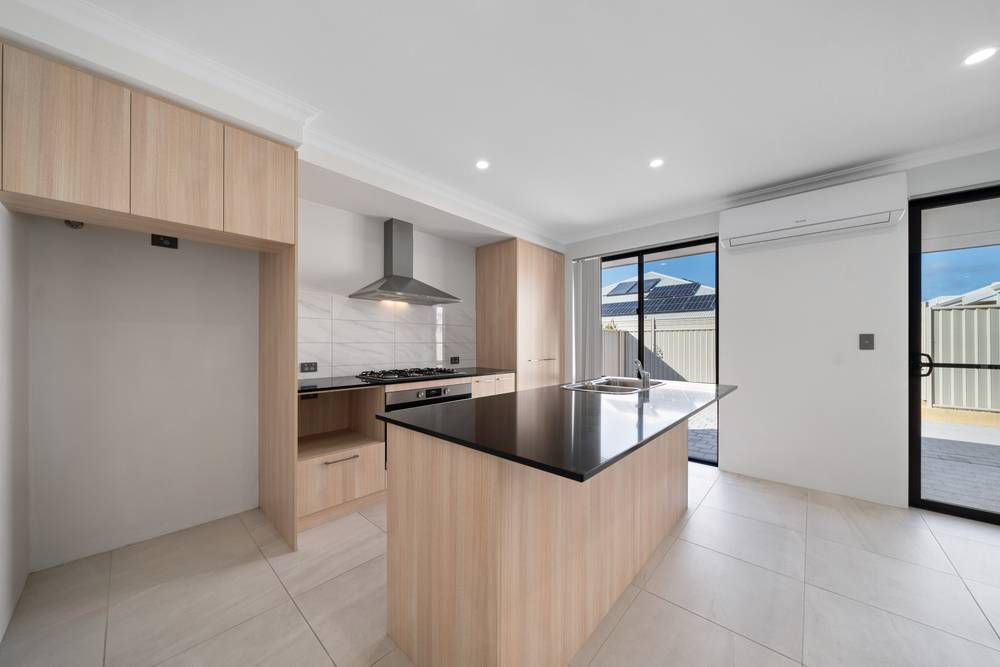 32 Isabelline Terrace, Alkimos, WA 6038