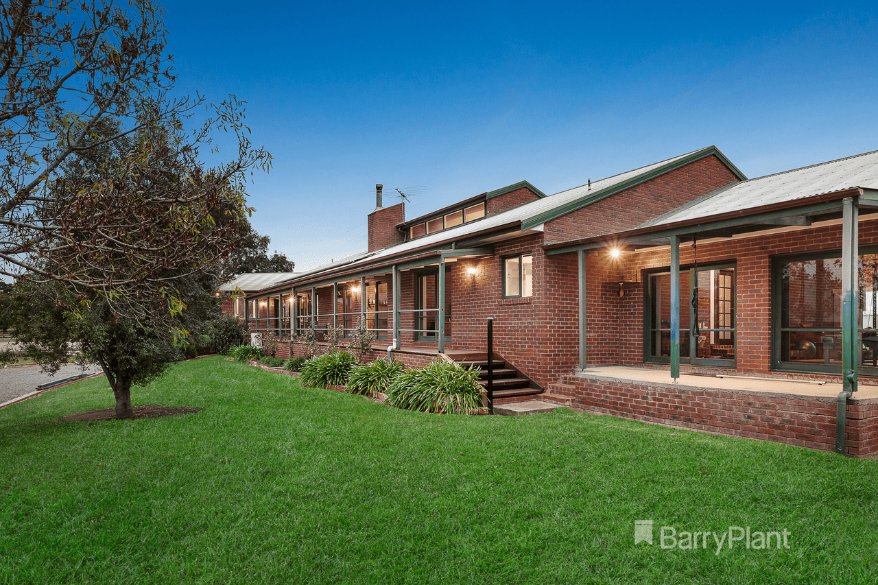 225 Victoria Road, YERING, VIC 3770