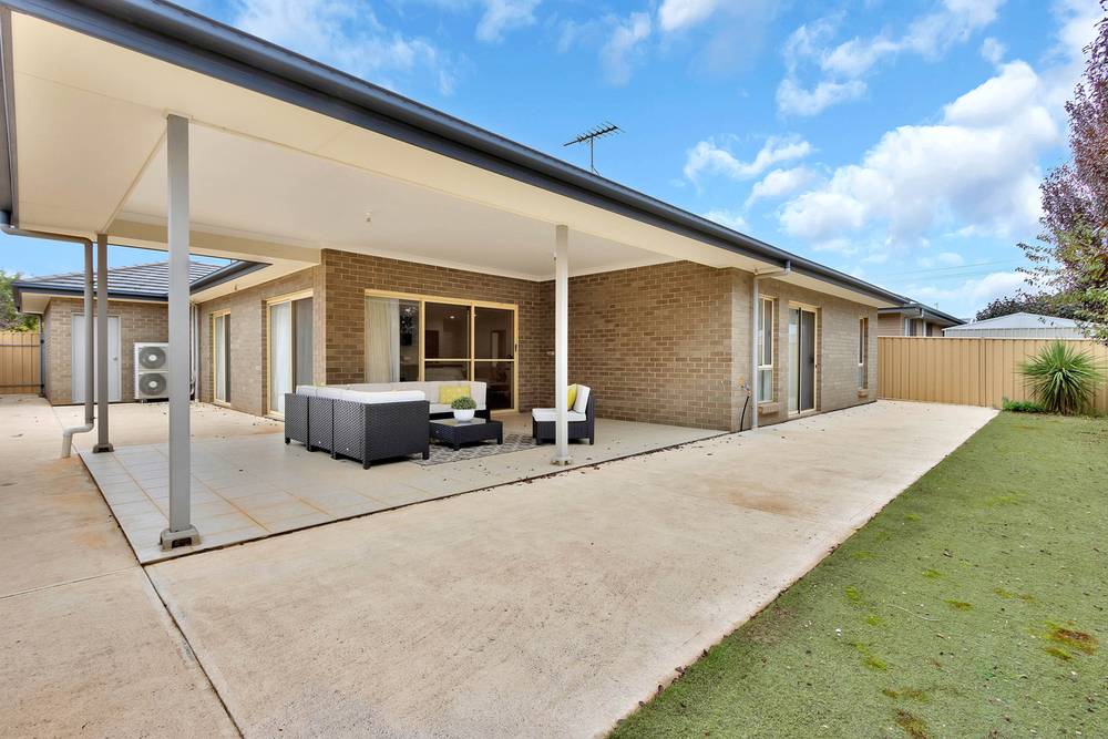 103 Light Avenue, MUNNO PARA, SA 5115