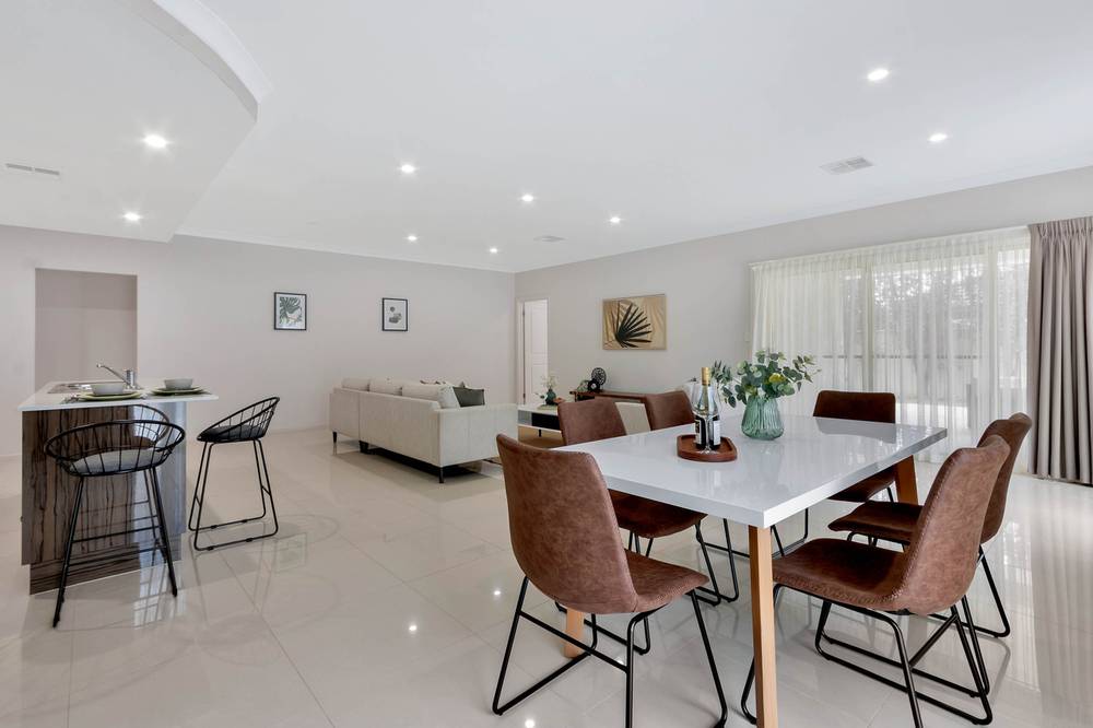 103 Light Avenue, MUNNO PARA, SA 5115