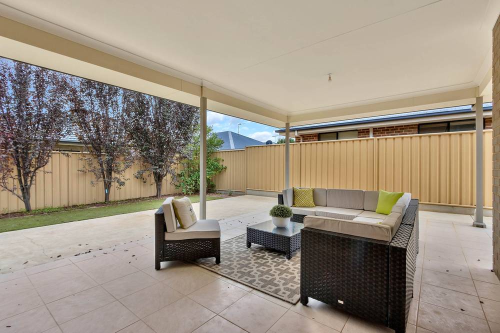 103 Light Avenue, MUNNO PARA, SA 5115