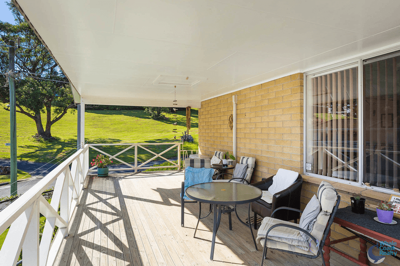 2 Taylor Street, NAROOMA, NSW 2546