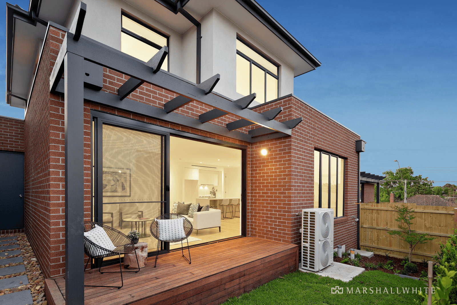 2/198 Belmore Road, Balwyn, VIC 3103