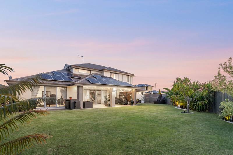 30 Kellogg Drive, PIARA WATERS, WA 6112