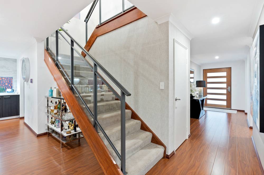 30 Kellogg Drive, PIARA WATERS, WA 6112