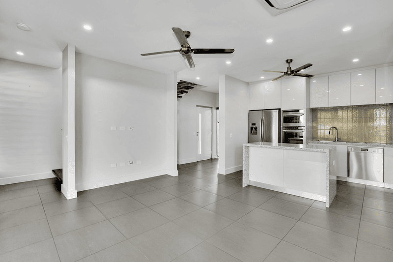 2/32 George Crescent, FANNIE BAY, NT 0820