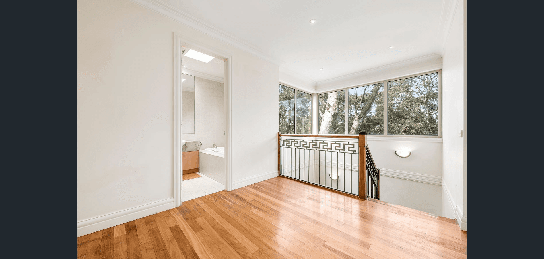 33A Turnbull Avenue, TOORAK, VIC 3142