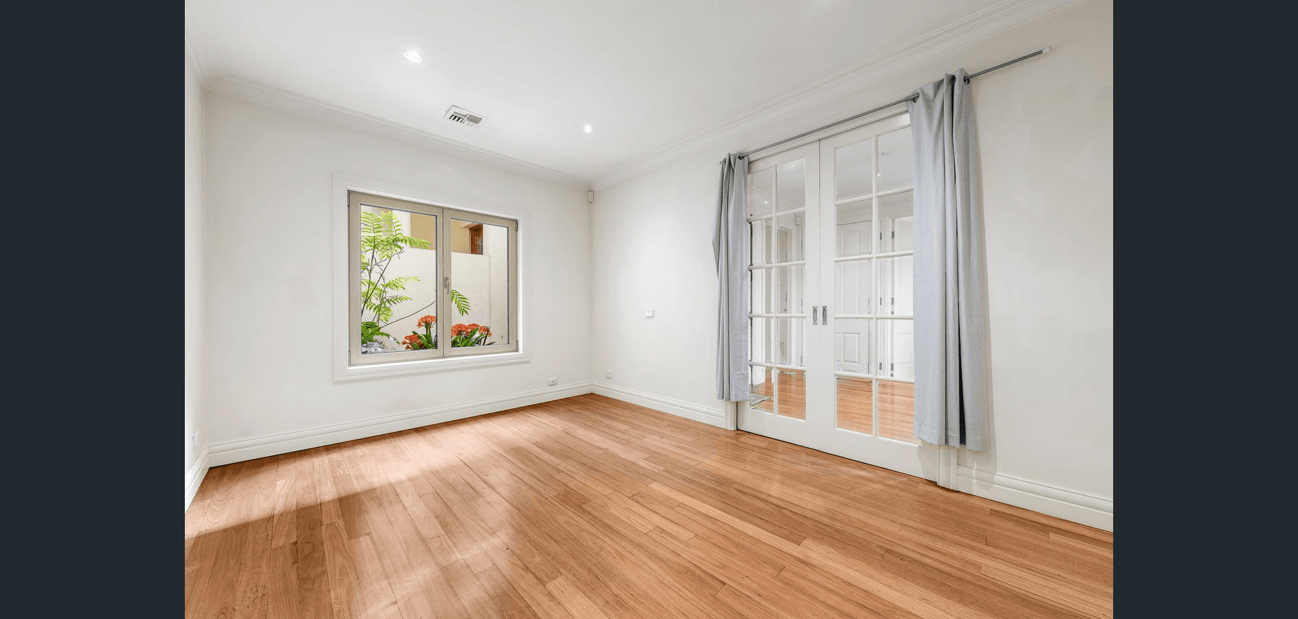 33A Turnbull Avenue, TOORAK, VIC 3142