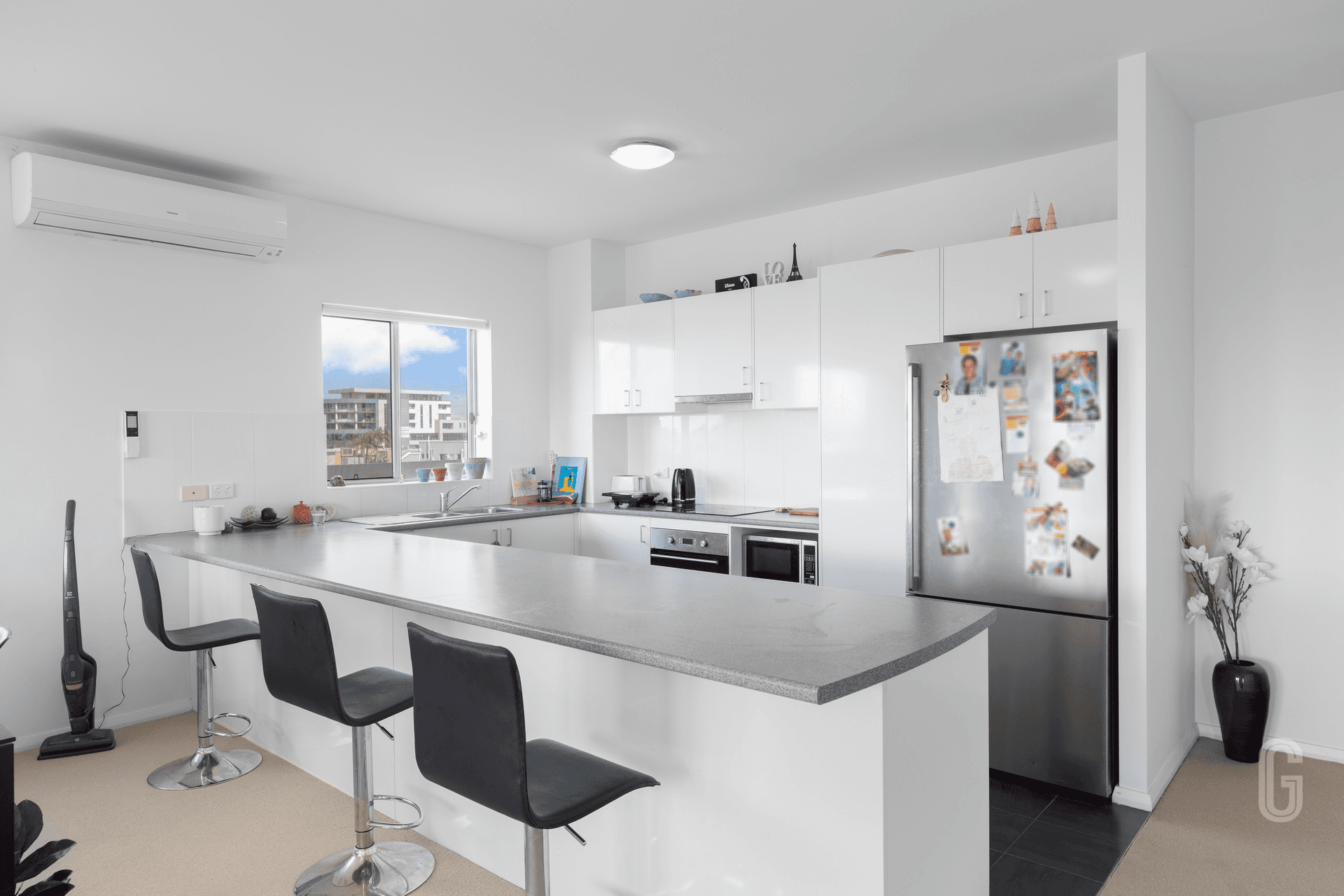 201/215-217 Pacific Highway, Charlestown, NSW 2290