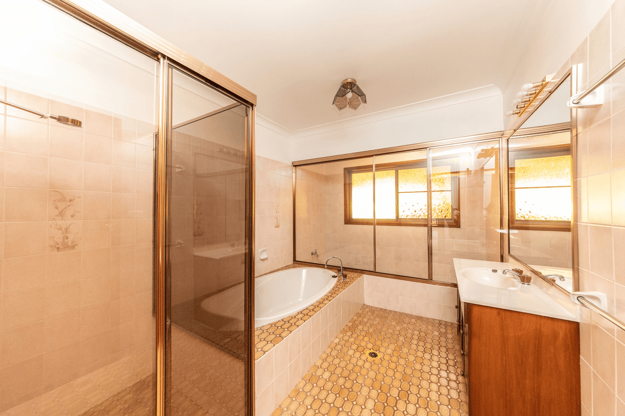 2 Kurrajong Court, DUBBO, NSW 2830