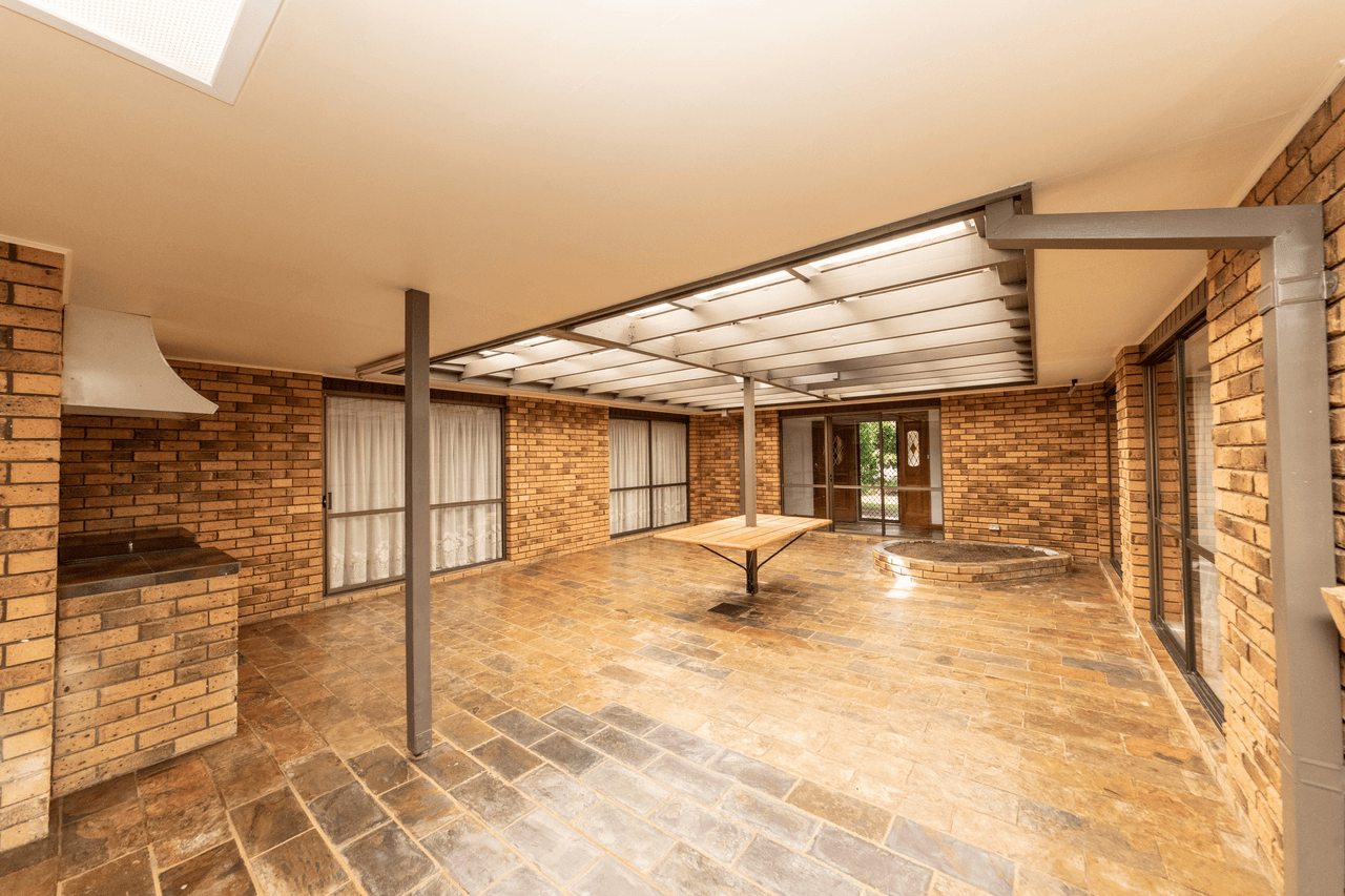 2 Kurrajong Court, DUBBO, NSW 2830