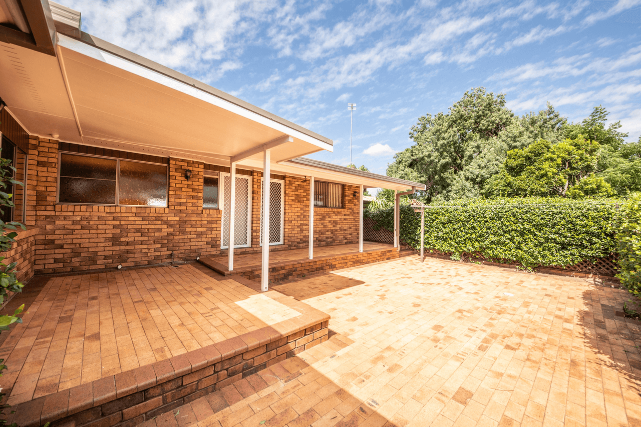 2 Kurrajong Court, DUBBO, NSW 2830