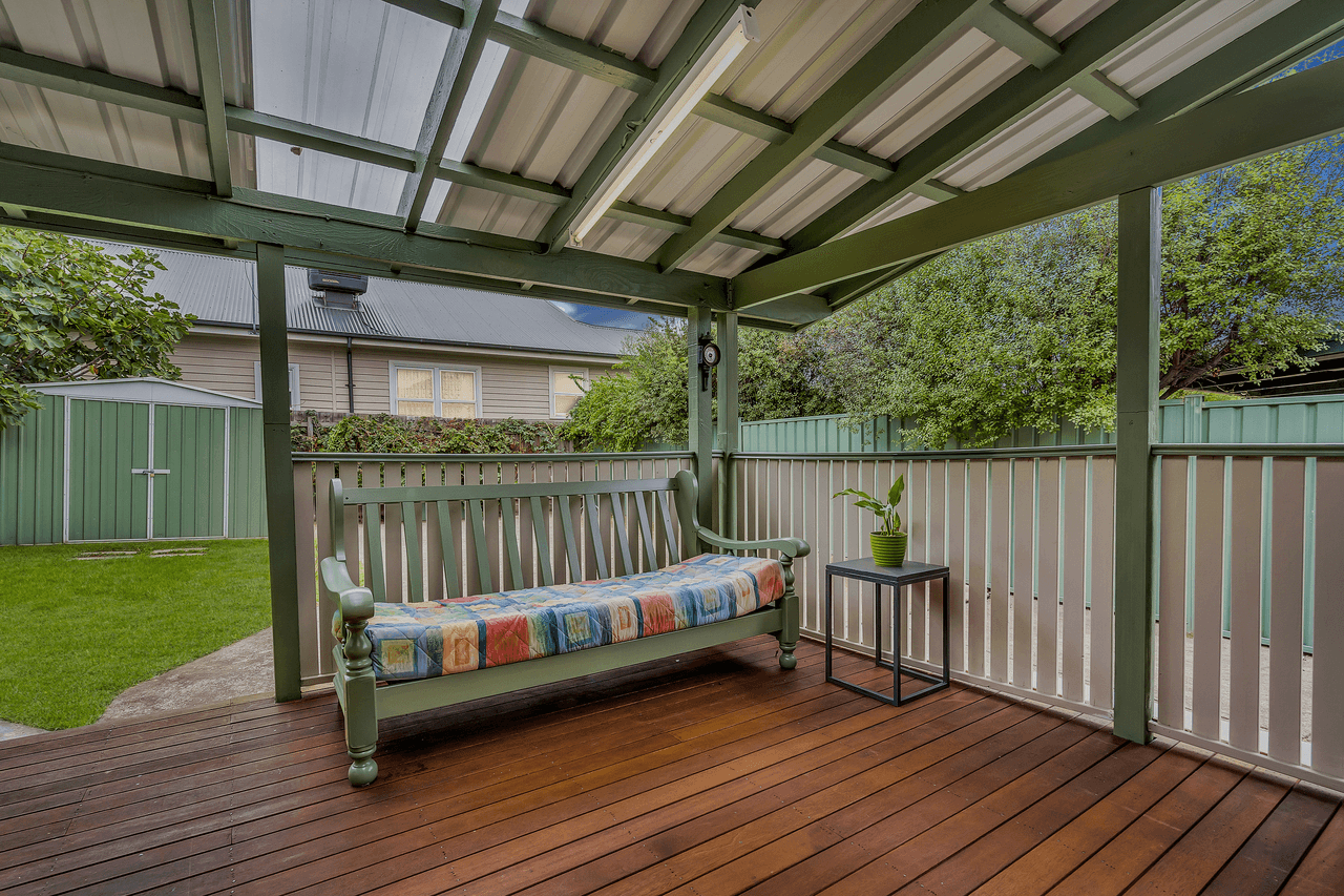 33 Irene Avenue, COBURG NORTH, VIC 3058