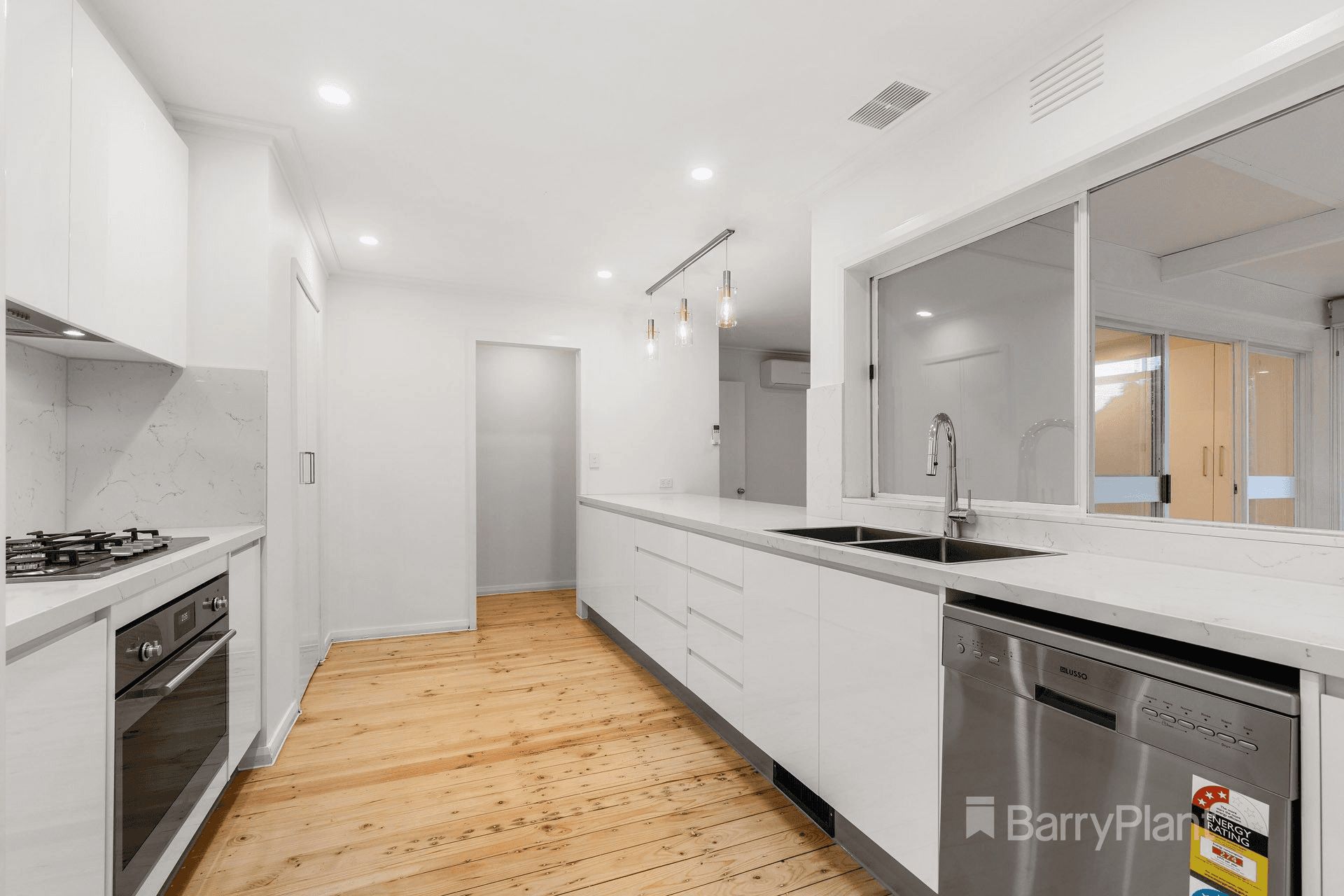 1 Bordeaux Street, DONCASTER, VIC 3108