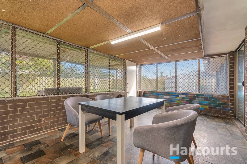 52 Warrandyte Drive, CRAIGIE, WA 6025
