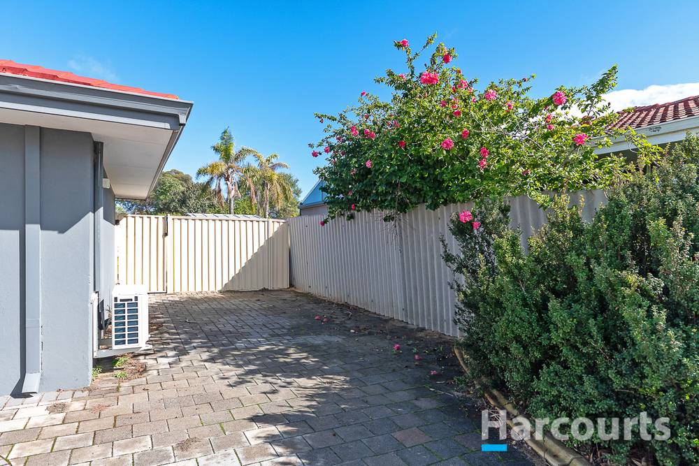 52 Warrandyte Drive, CRAIGIE, WA 6025