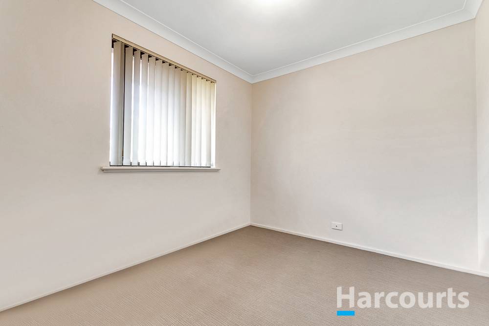 52 Warrandyte Drive, CRAIGIE, WA 6025