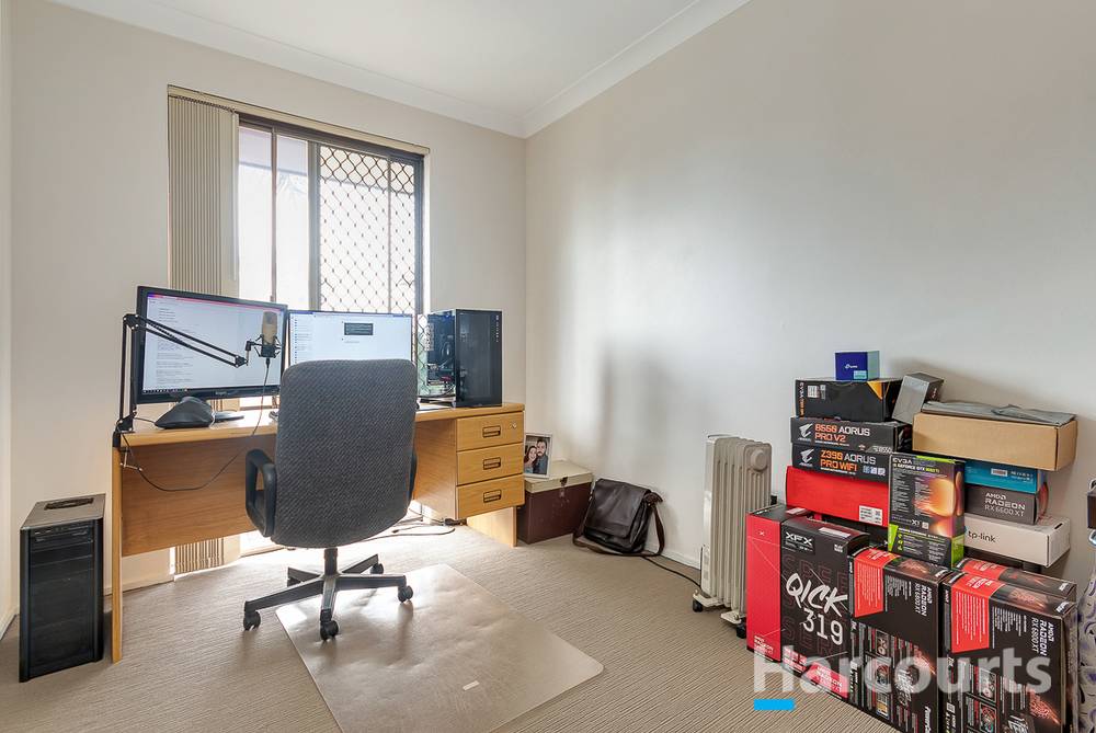 52 Warrandyte Drive, CRAIGIE, WA 6025