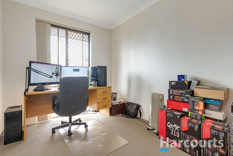 52 Warrandyte Drive, CRAIGIE, WA 6025