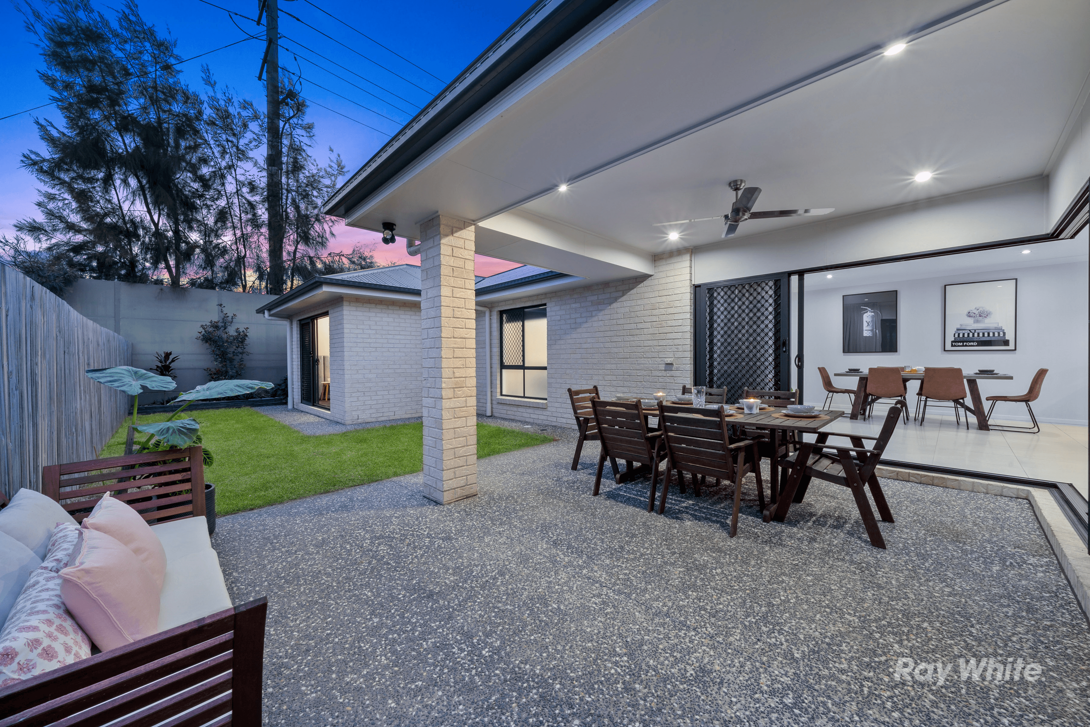 54 Olive Avenue, GREENBANK, QLD 4124