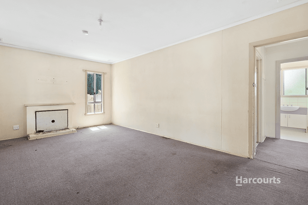 34 Tristania Street, DOVETON, VIC 3177