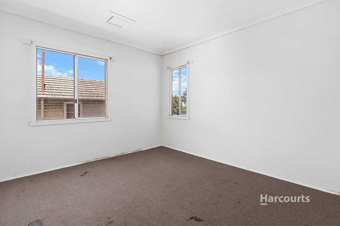 34 Tristania Street, DOVETON, VIC 3177