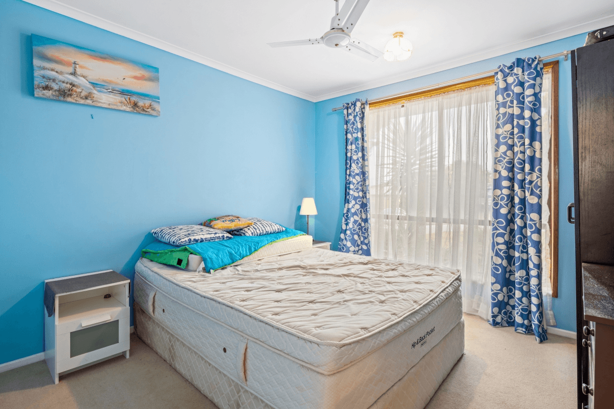 34 Moor Cresc, HALLETT COVE, SA 5158