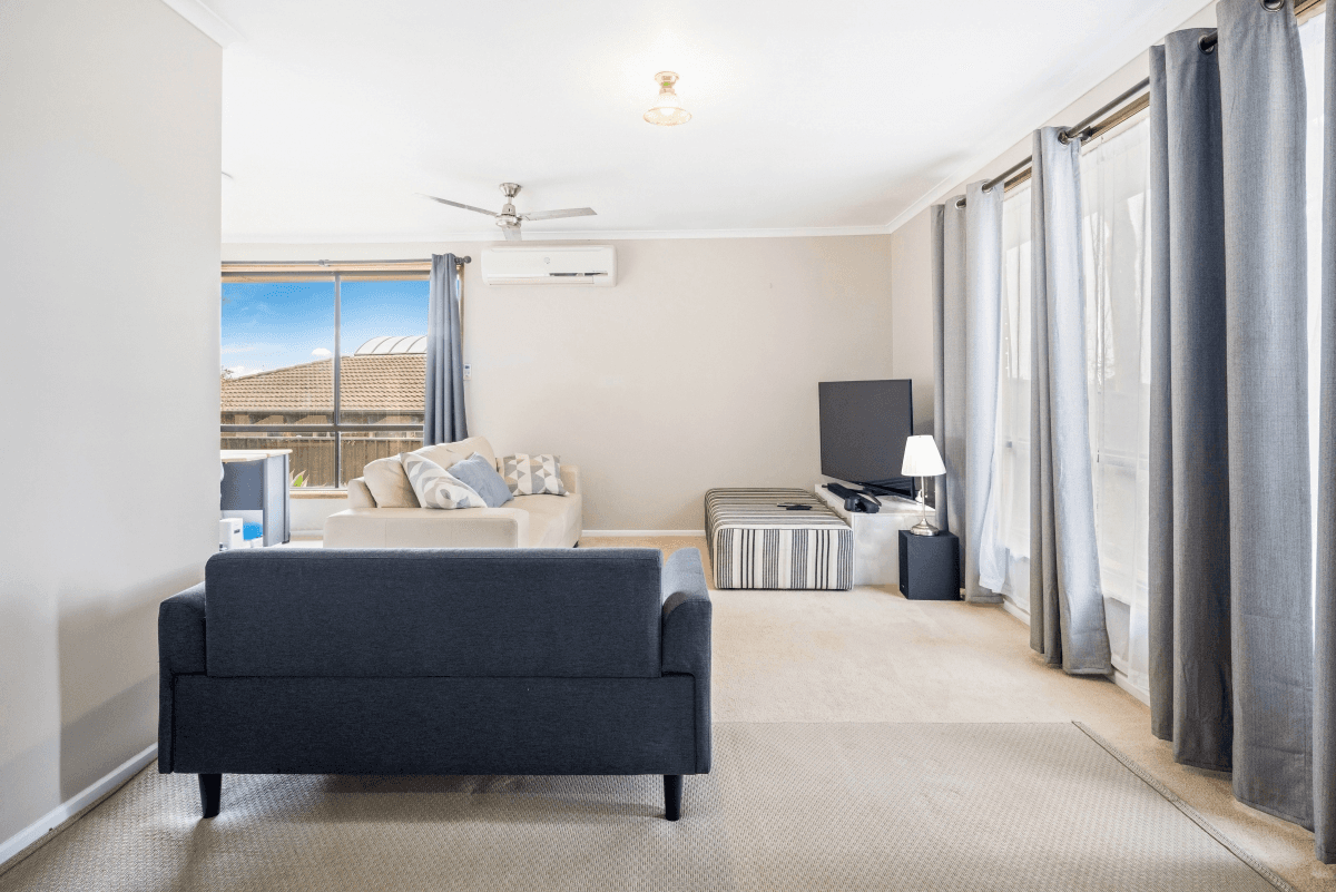 34 Moor Cresc, HALLETT COVE, SA 5158