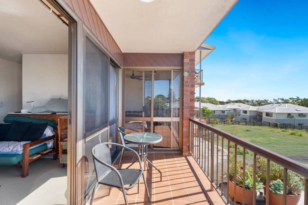4/23 Queens Road, SCARNESS, QLD 4655