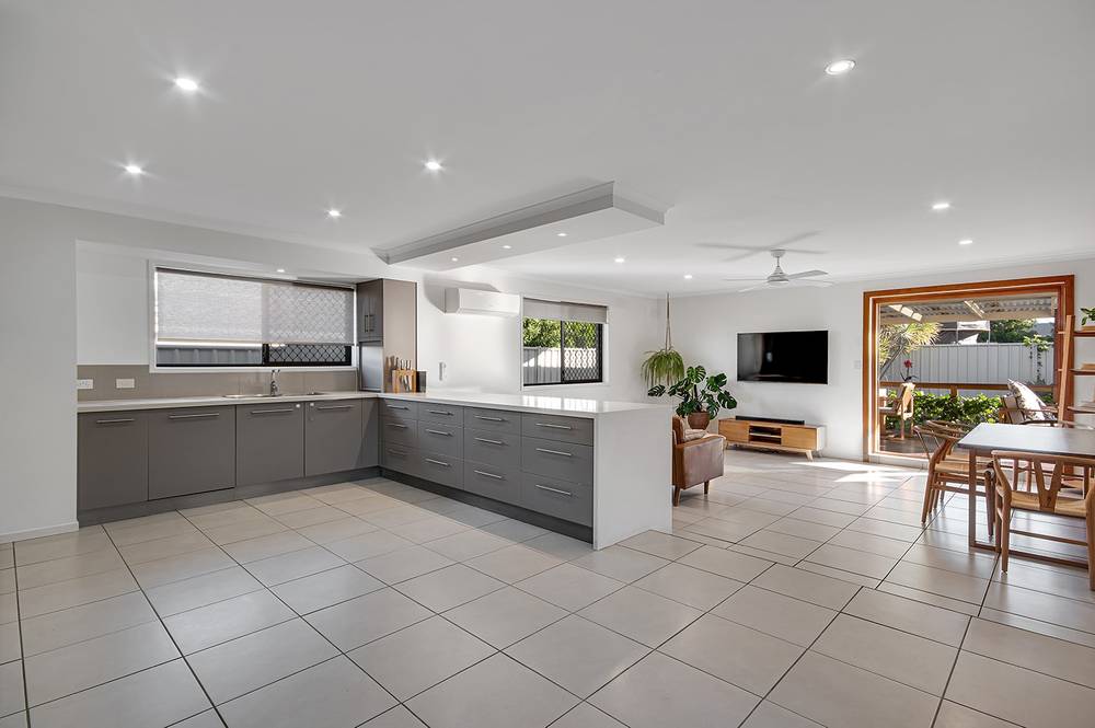 10 Pretella Street, Wurtulla, QLD 4575