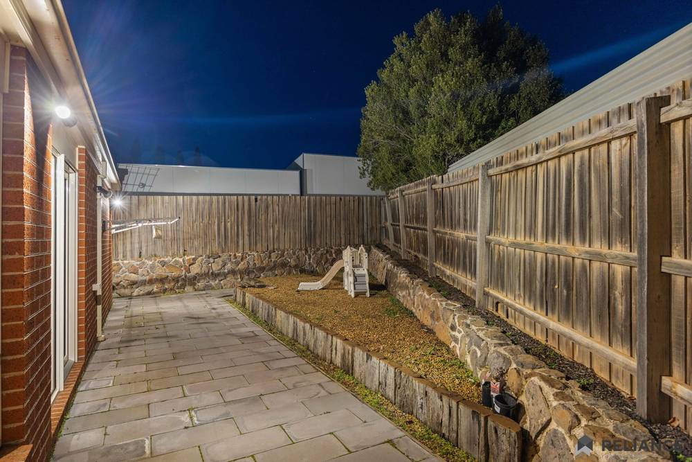 56 Valley View Grove, Harkness, VIC 3337