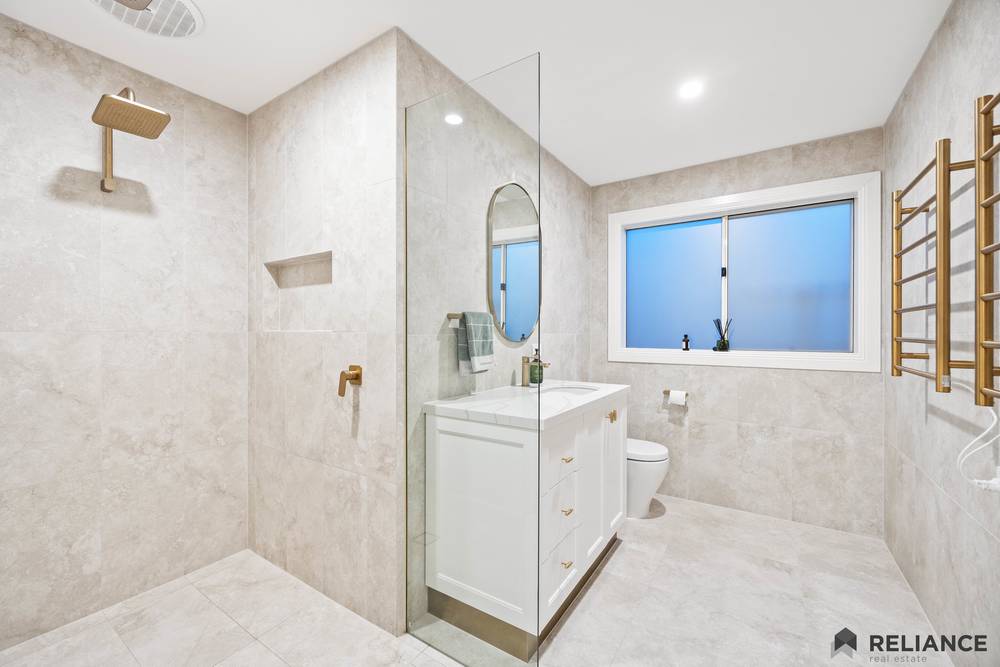 56 Valley View Grove, Harkness, VIC 3337