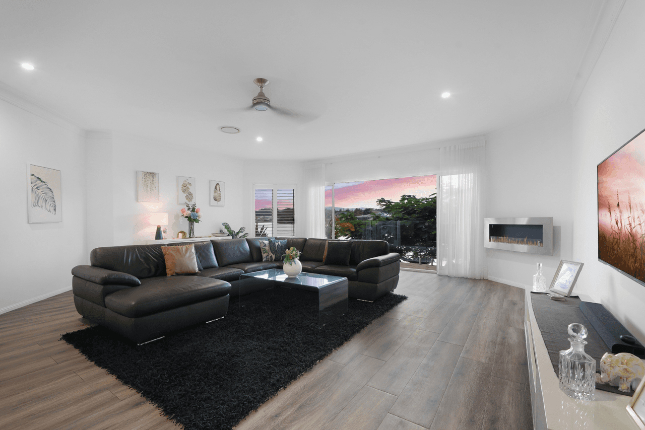 15 Malvern Place, ROBINA, QLD 4226