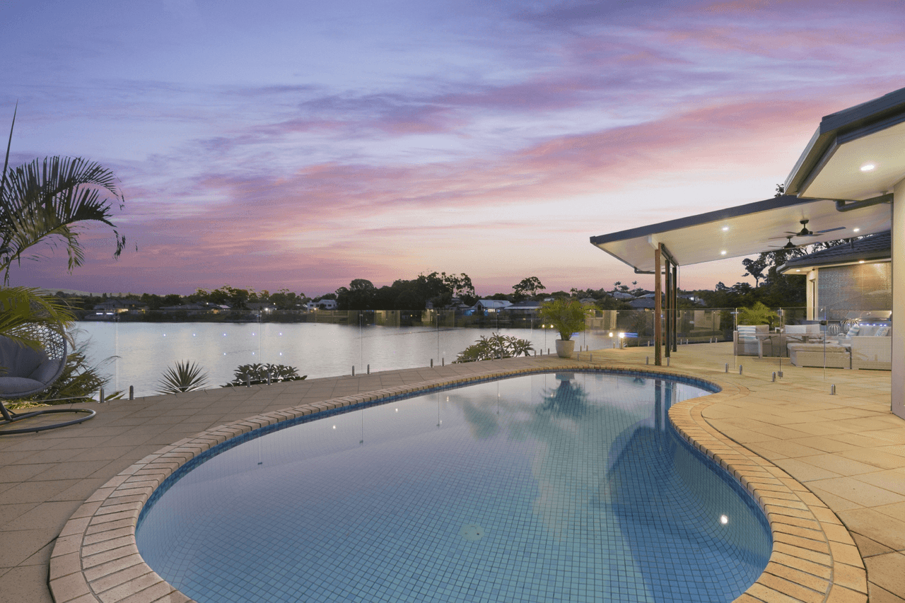 15 Malvern Place, ROBINA, QLD 4226