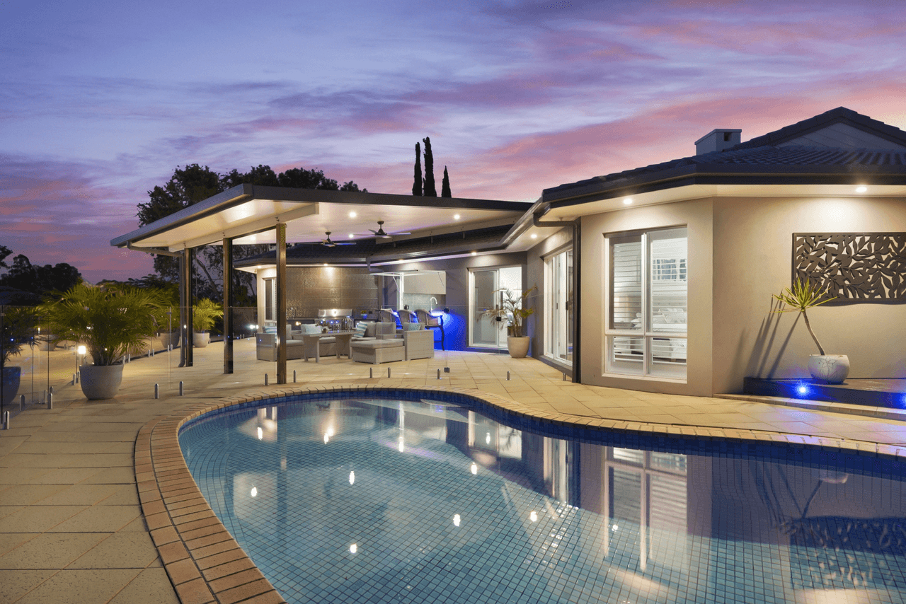 15 Malvern Place, ROBINA, QLD 4226