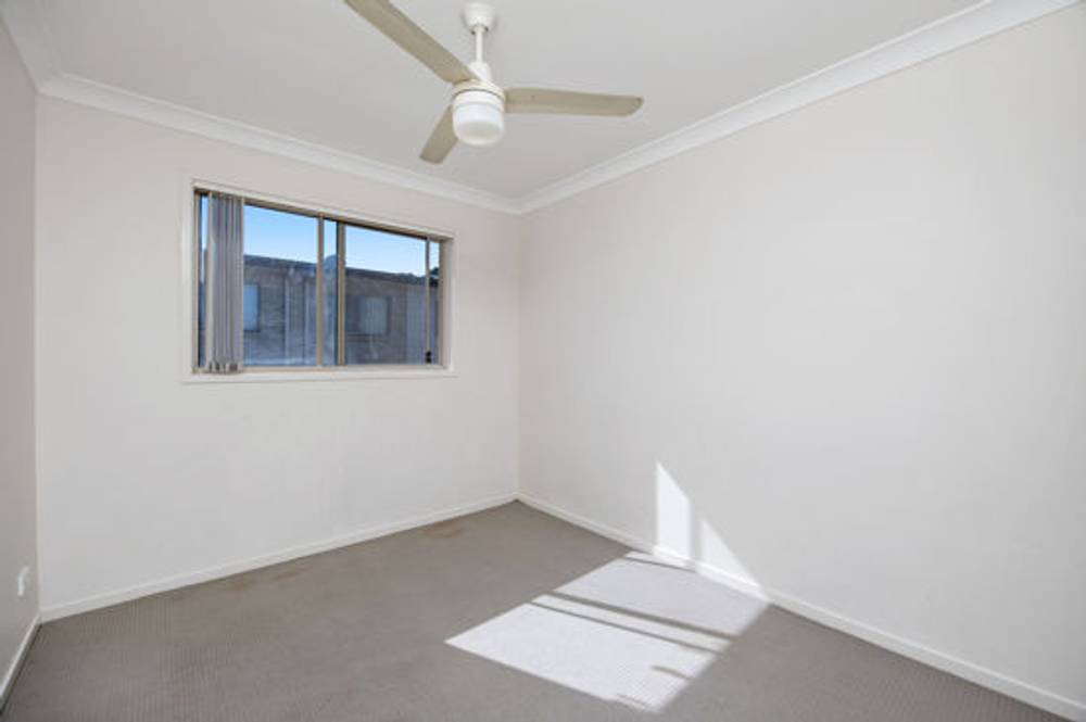 33/172-180 Fryar Road, EAGLEBY, QLD 4207