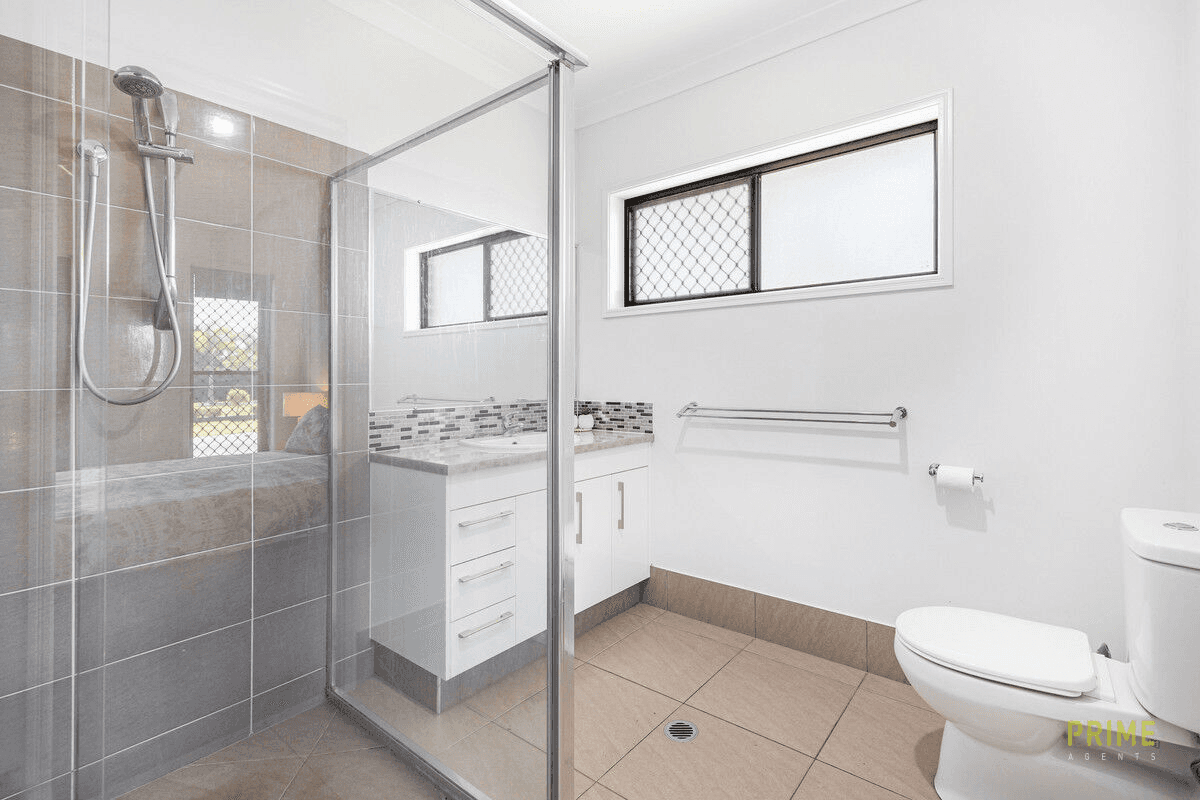 37 Rosedale Drive, Wondunna, QLD 4655