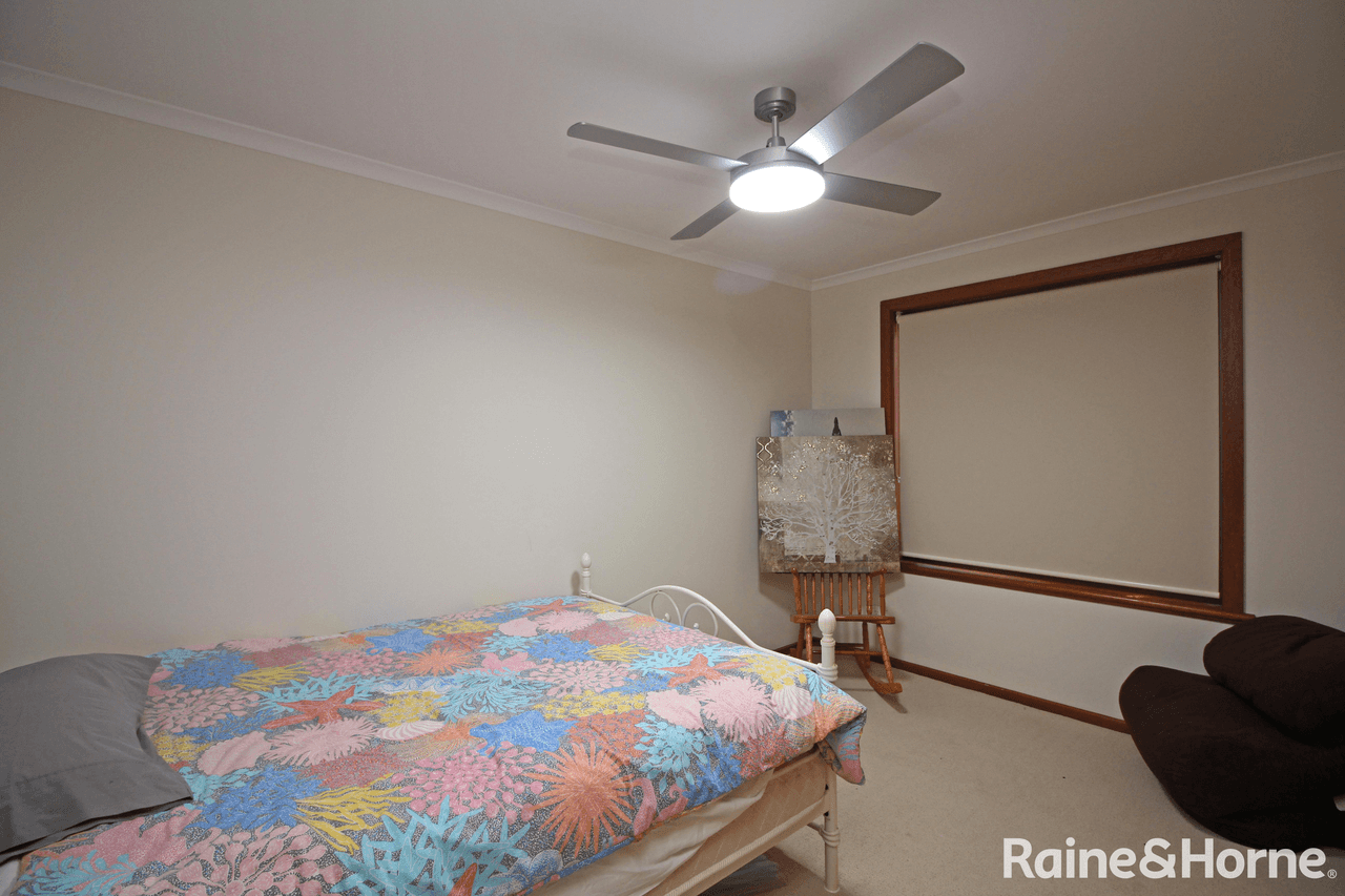 2/13 Margaret Avenue, PORT LINCOLN, SA 5606