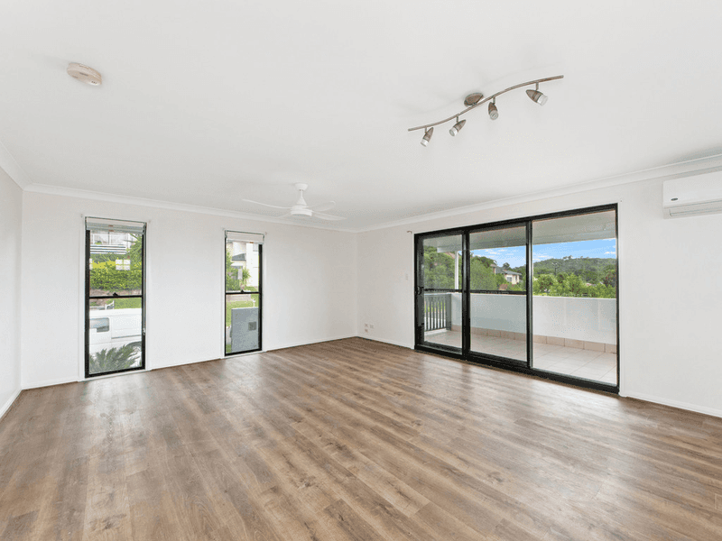 1/48 Bluetail Crescent, UPPER COOMERA, QLD 4209