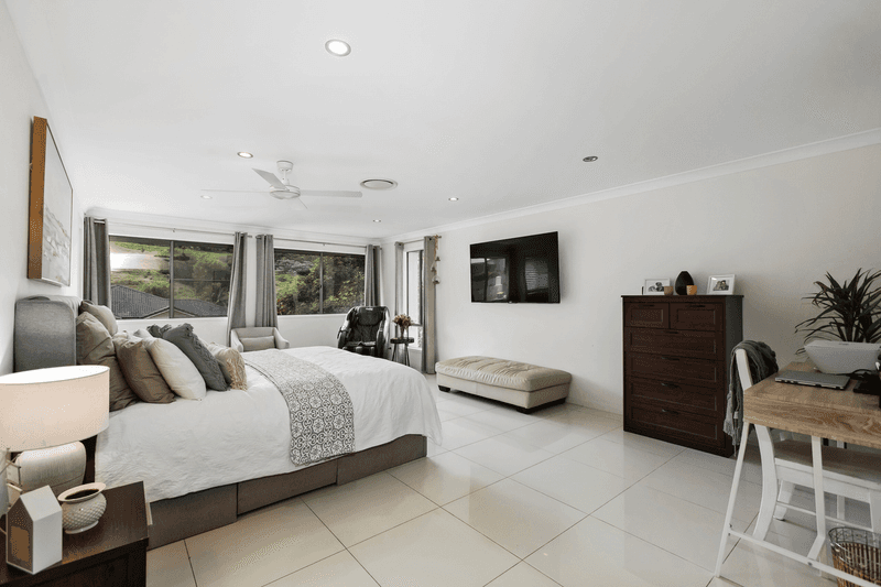 122 Botanical Circuit, BANORA POINT, NSW 2486