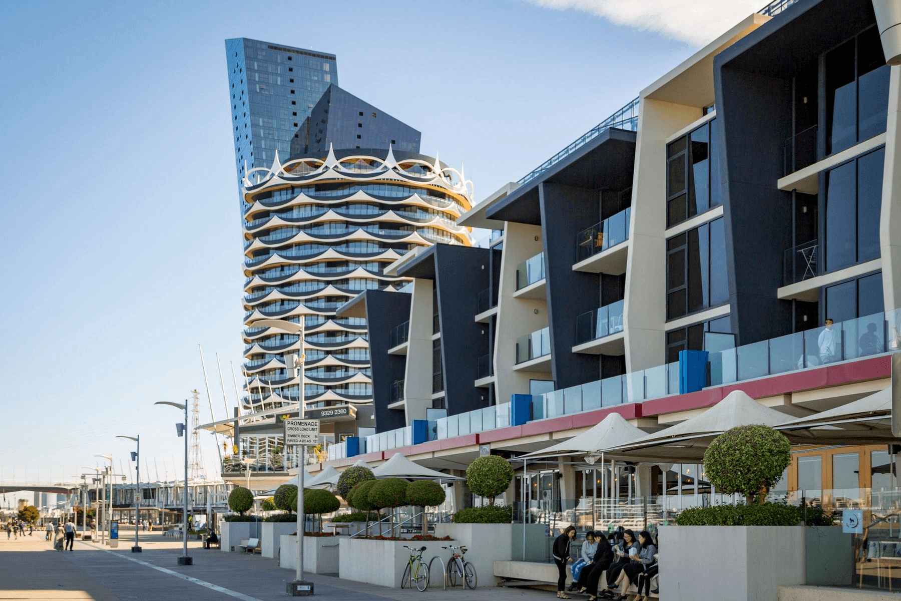 2007/8 Pearl River Road, DOCKLANDS, VIC 3008