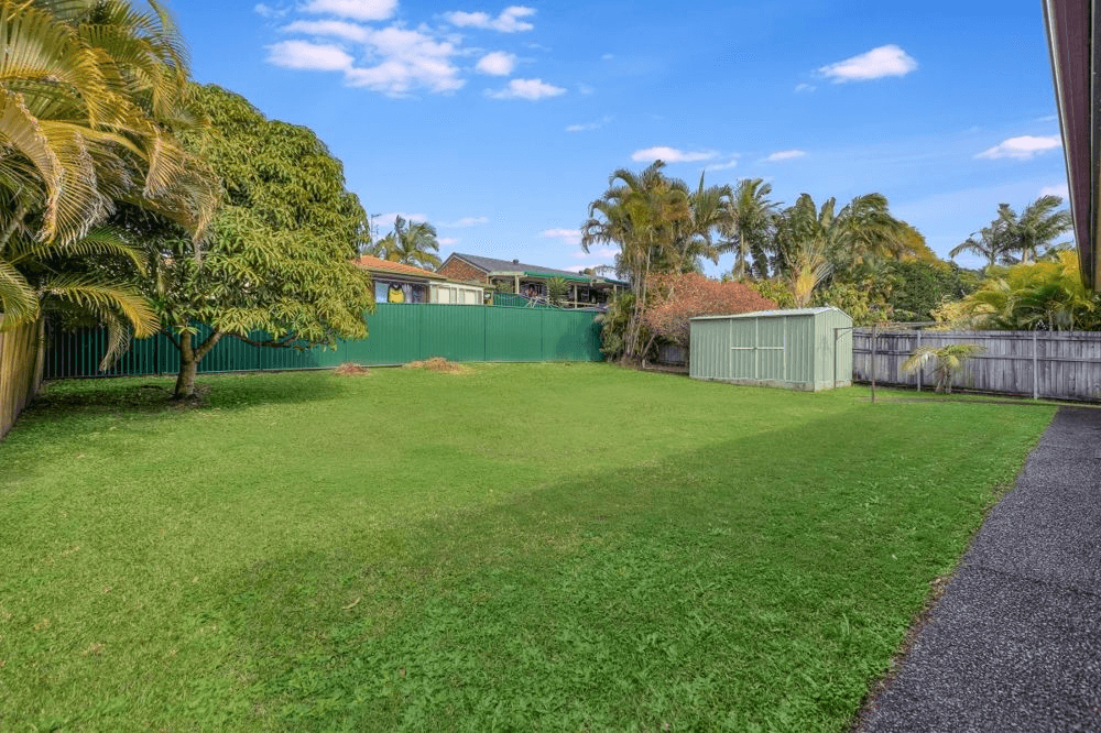 22 Covent Gardens Way, BANORA POINT, NSW 2486