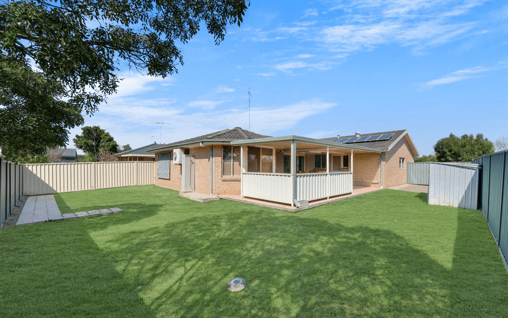 1 Cedar Wattle Place, NARELLAN VALE, NSW 2567