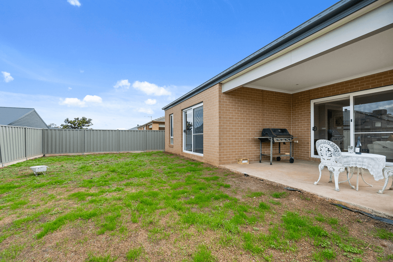 49  Calderwood Road, Maddingley, VIC 3340