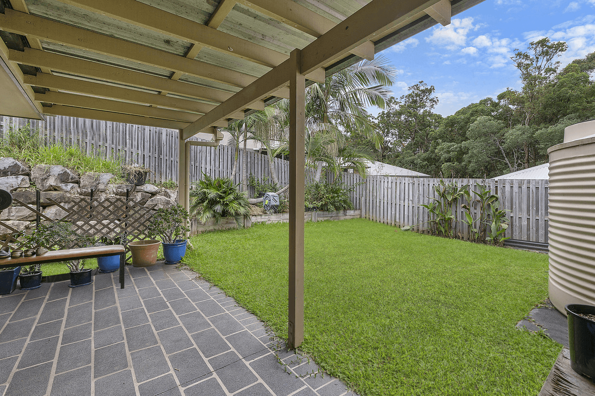 17 Saltwater Boulevard, OXENFORD, QLD 4210