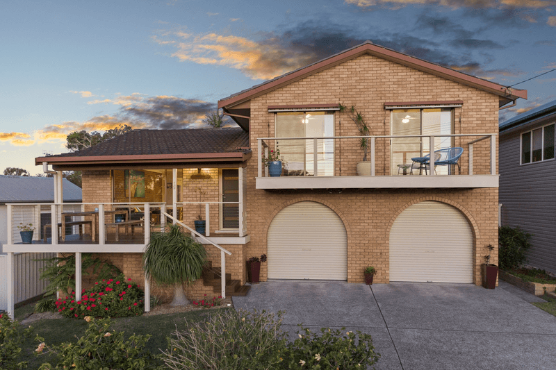 15 Peel Street, Toukley, NSW 2263