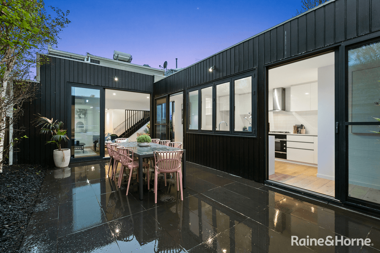 241 Douglas Parade, NEWPORT, VIC 3015